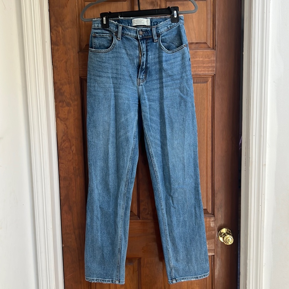 Abercrombie & Fitch 90s Straight Ultra High Rise Jeans